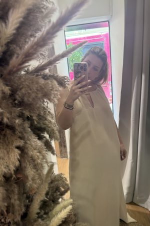 Alternative view of Beige dress